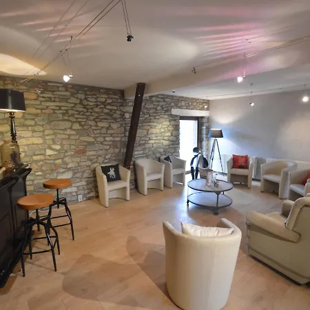 Spacious In With Garden Holiday home *